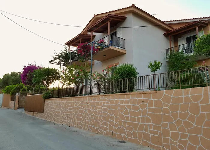 홈스테이 Filippos 