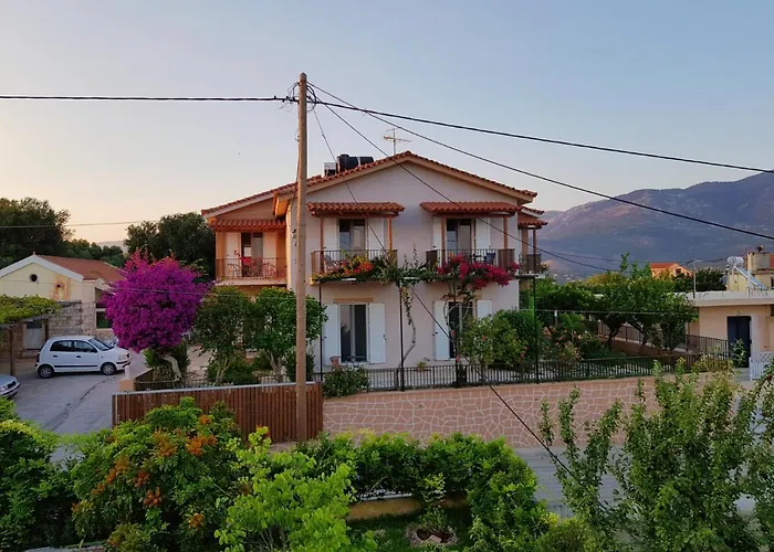 홈스테이 Filippos 